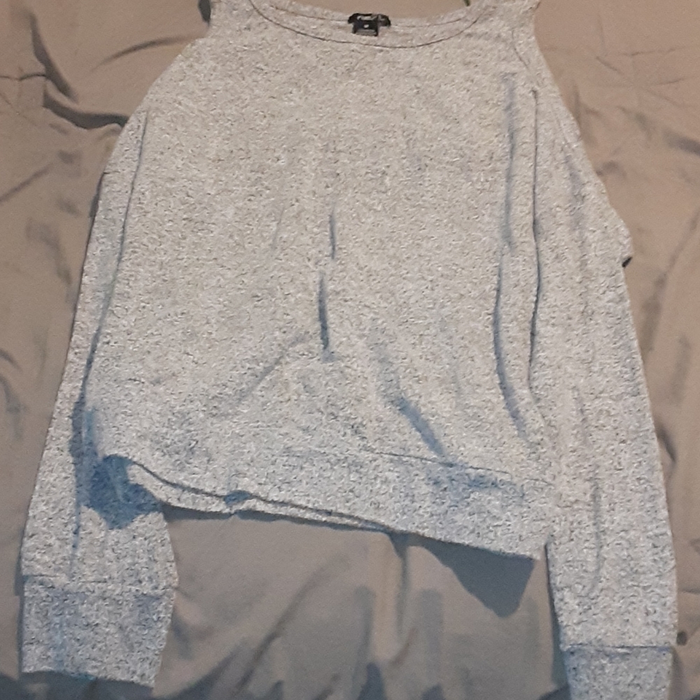 Rue 21 sweater